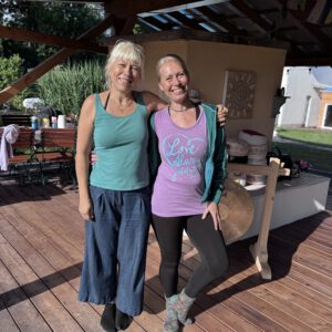 Kunst trifft Yoga